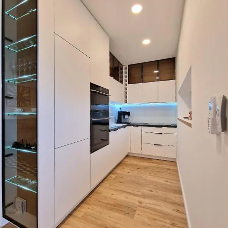 Διαμέρισμα Apartman Lorincik